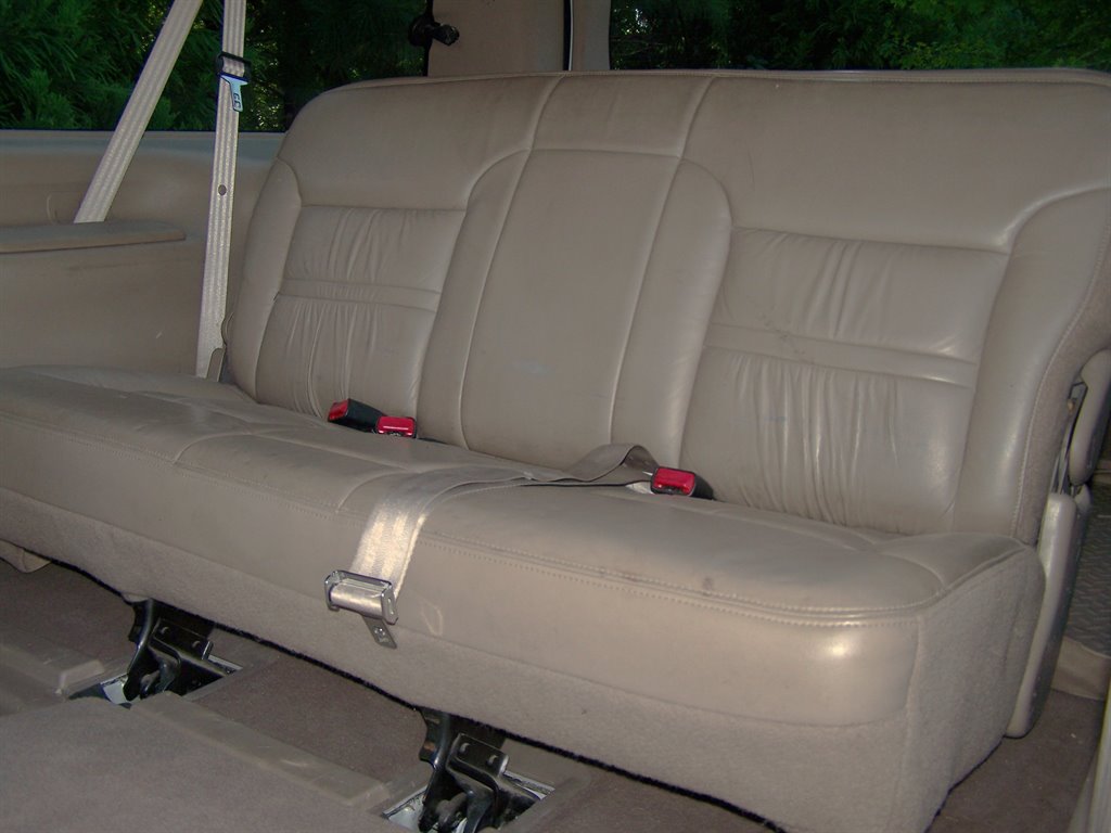 2001 Ford Excursion - $29,890
