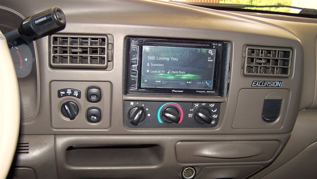 2001 Ford Excursion - $29,890