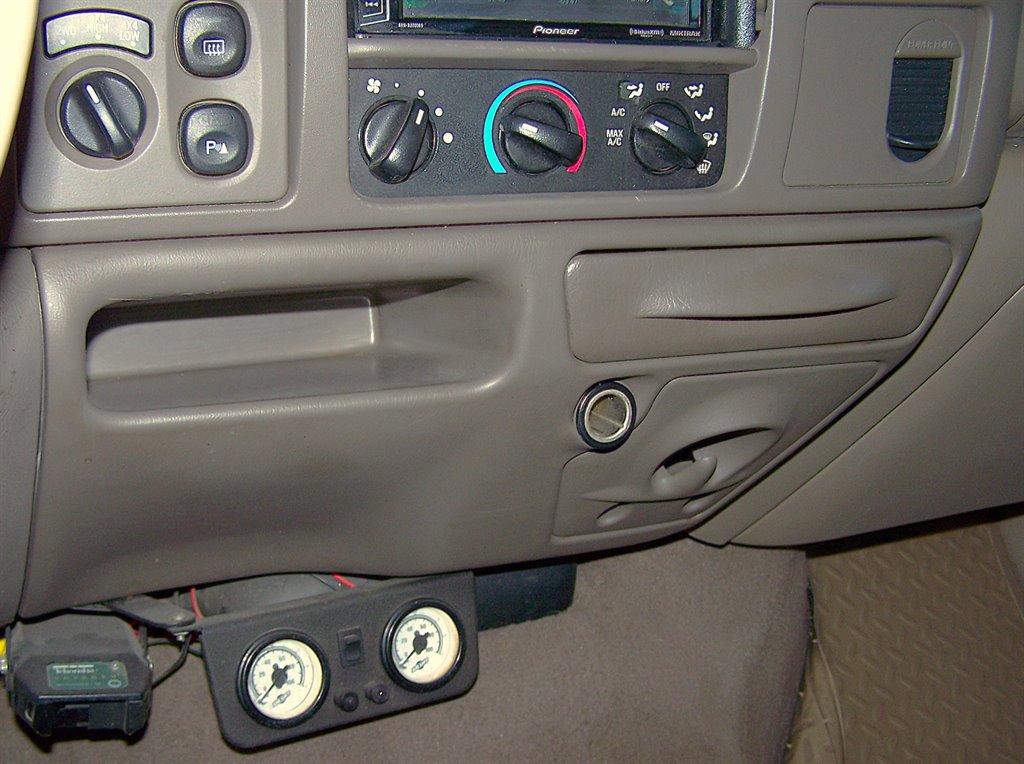 2001 Ford Excursion - $29,890