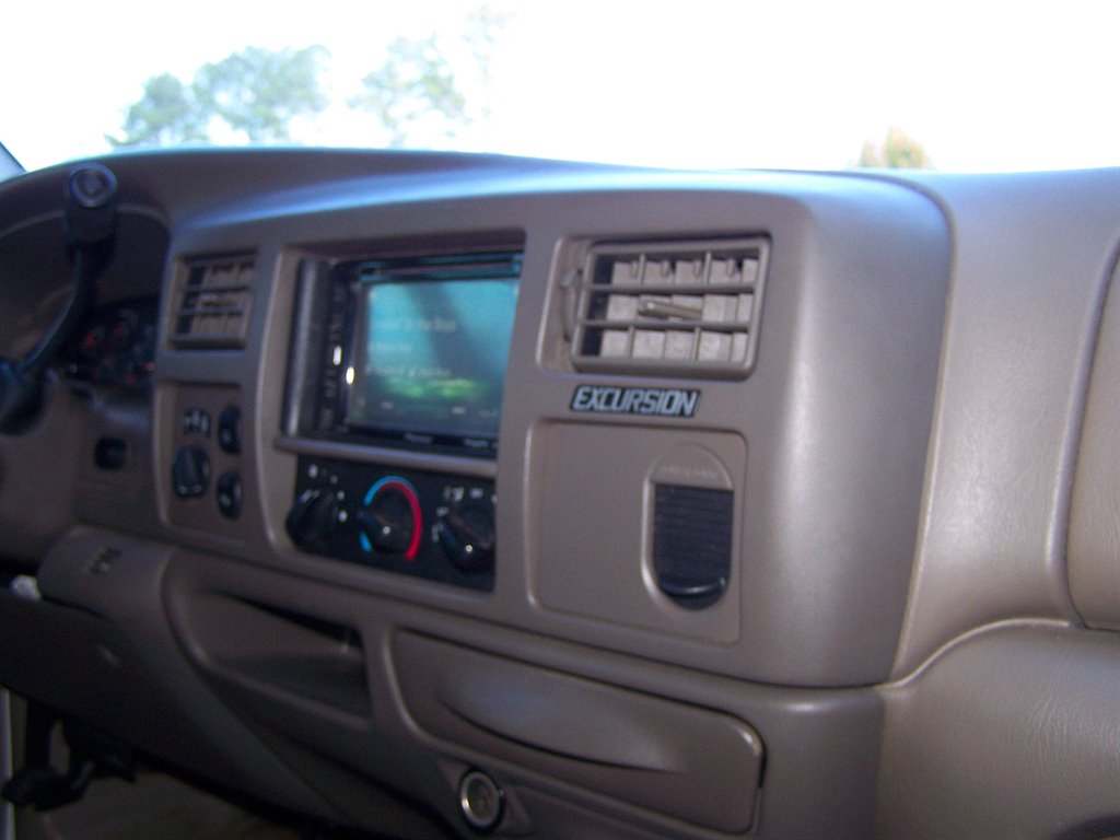 2001 Ford Excursion - $29,890