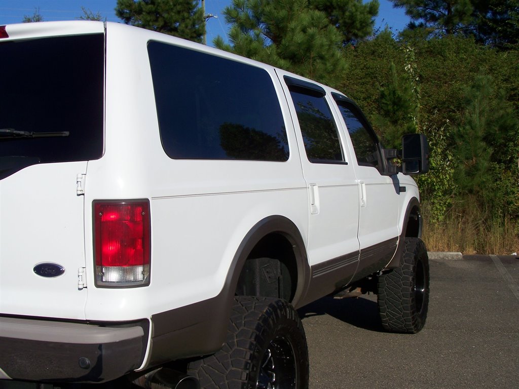 2001 Ford Excursion - $29,890