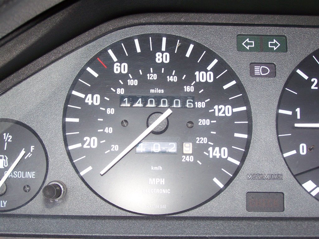 1993 BMW 3-Series 325i photo