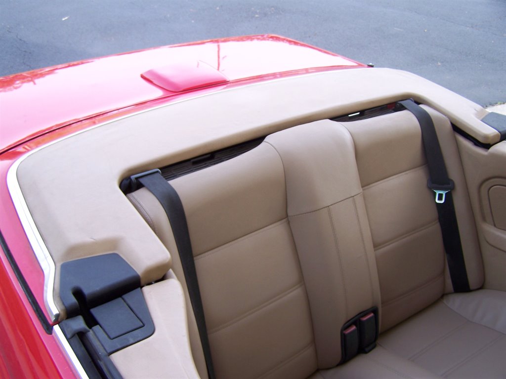 1993 BMW 3-Series 325i photo