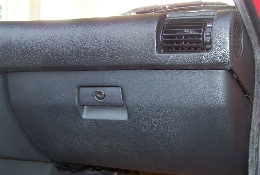 1993 BMW 3-Series 325i photo