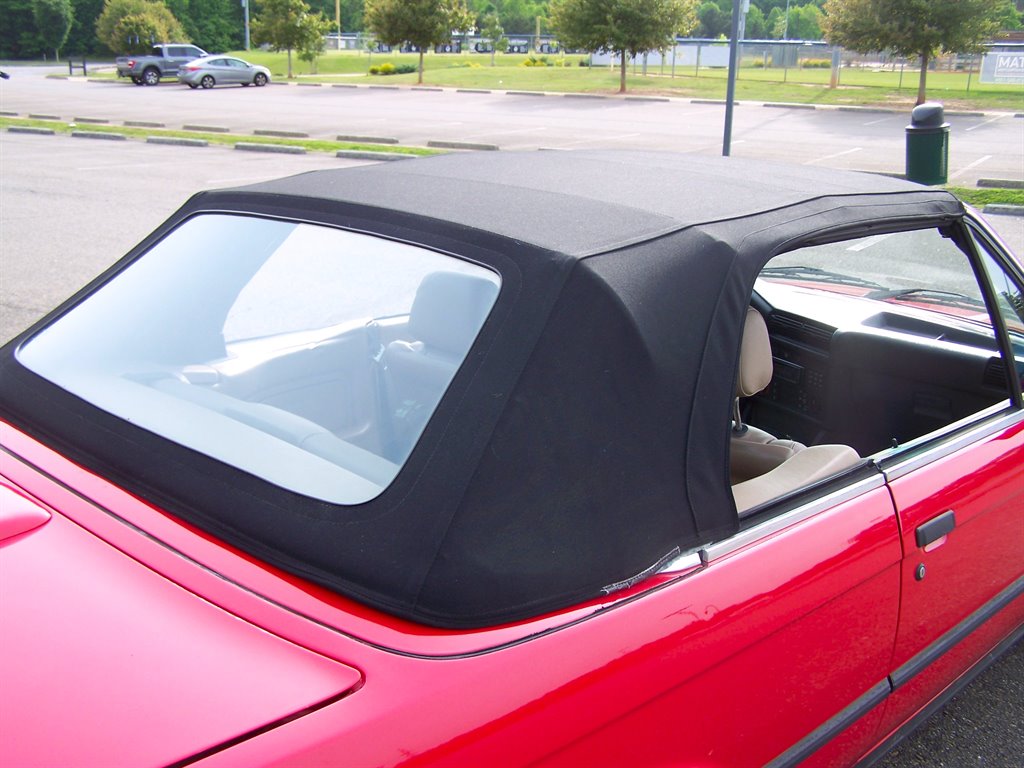 1993 BMW 3-Series 325i photo