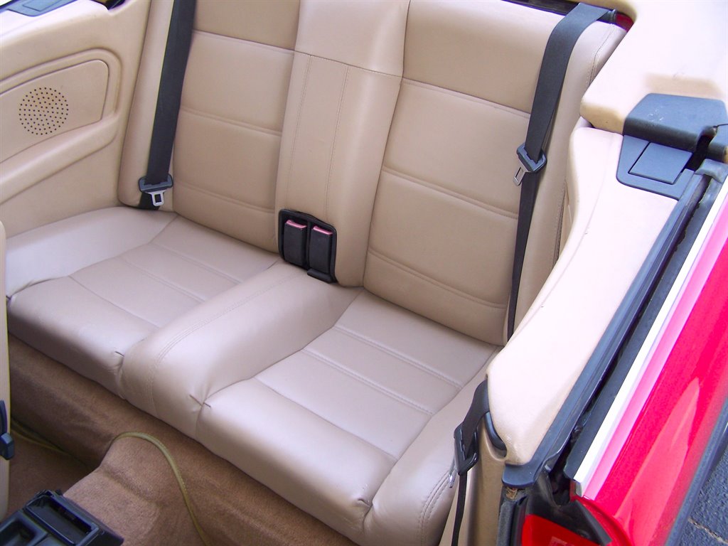 1993 BMW 3-Series 325i photo