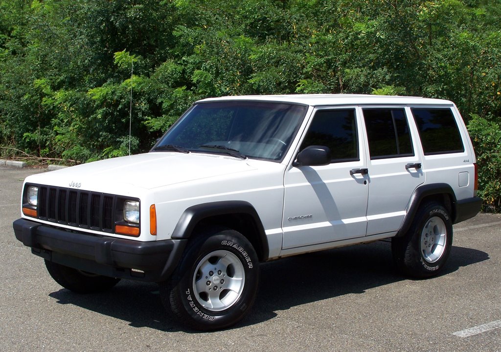 1999 Jeep Cherokee - $12,890