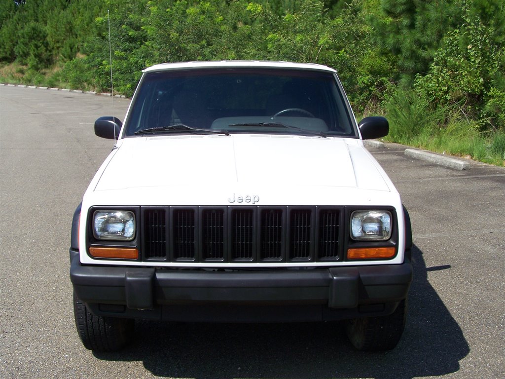 1999 Jeep Cherokee - $12,890