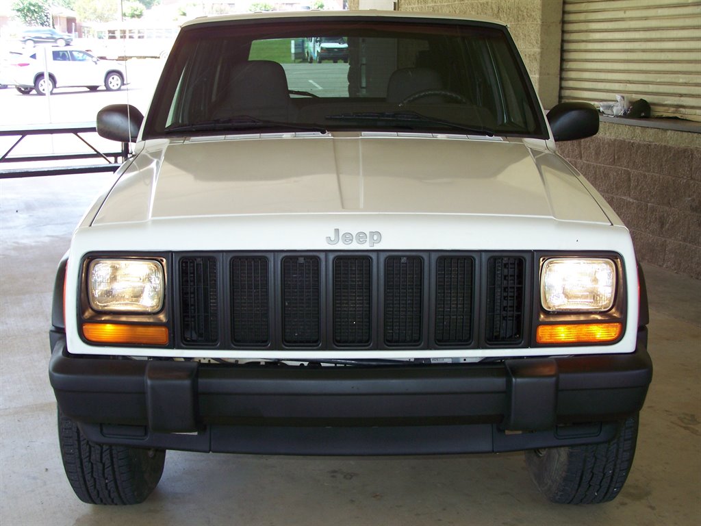 1999 Jeep Cherokee - $12,890