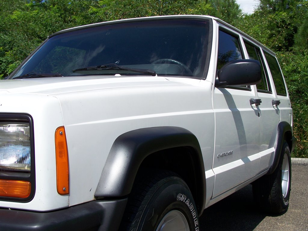 1999 Jeep Cherokee - $12,890