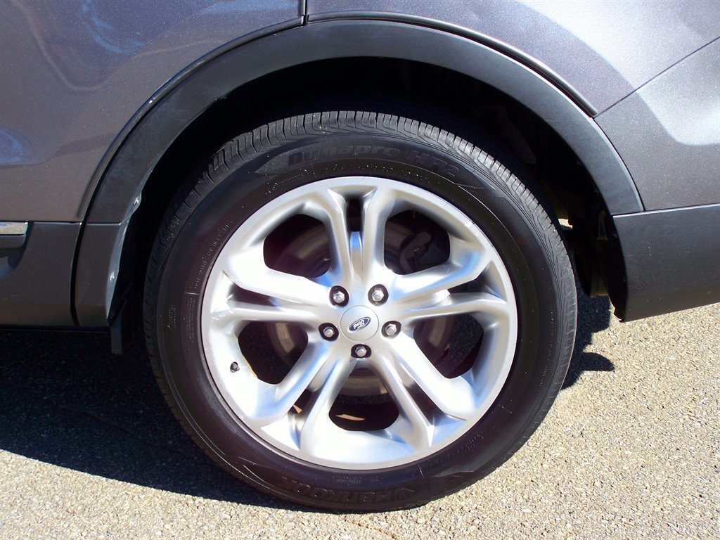 2013 Ford Explorer - $11,890