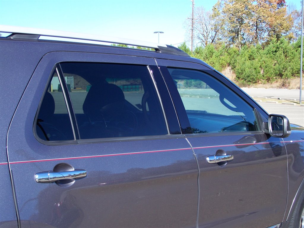 2013 Ford Explorer - $11,890