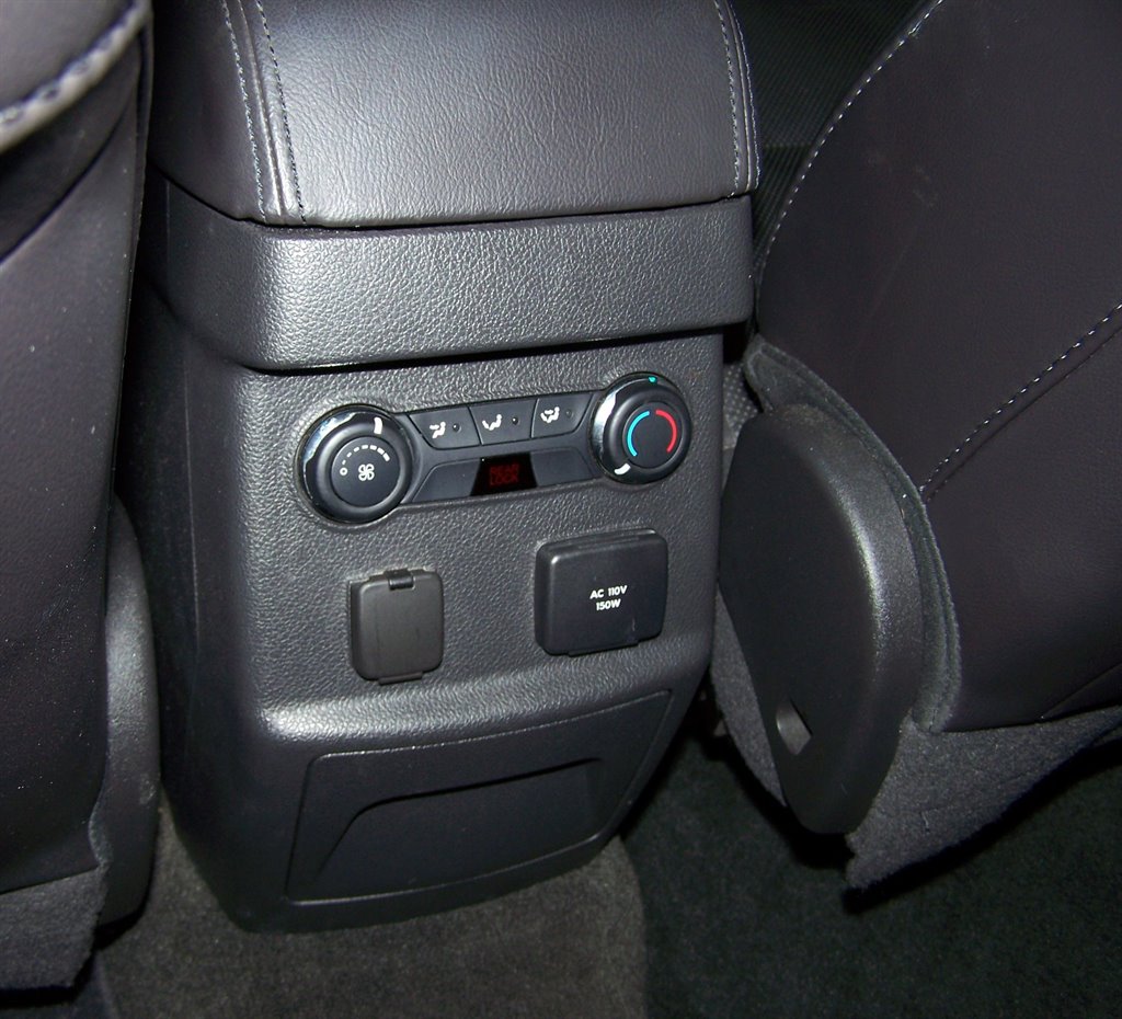 2013 Ford Explorer - $11,890