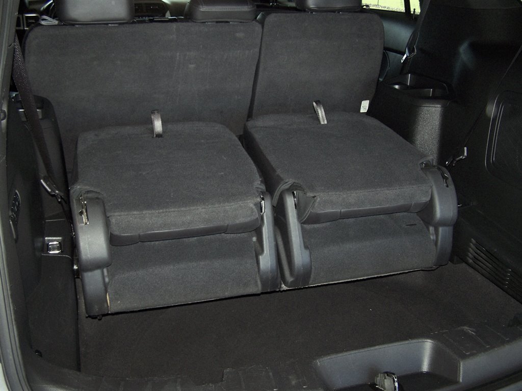 2013 Ford Explorer - $11,890