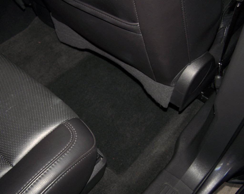 2013 Ford Explorer - $11,890