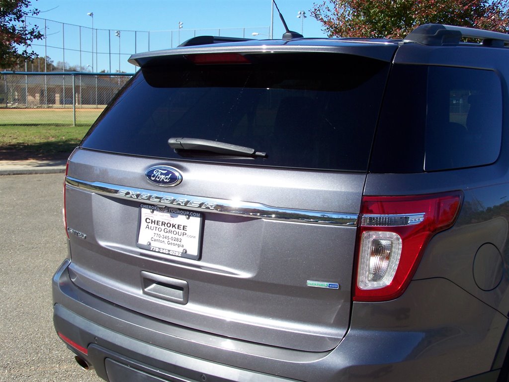 2013 Ford Explorer - $11,890