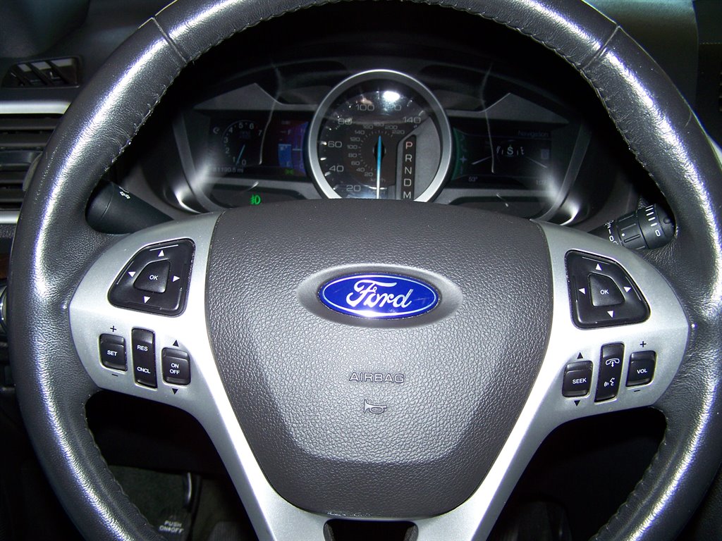 2013 Ford Explorer - $11,890
