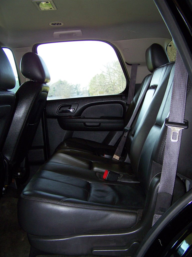 2011 Chevrolet Tahoe - $10,490