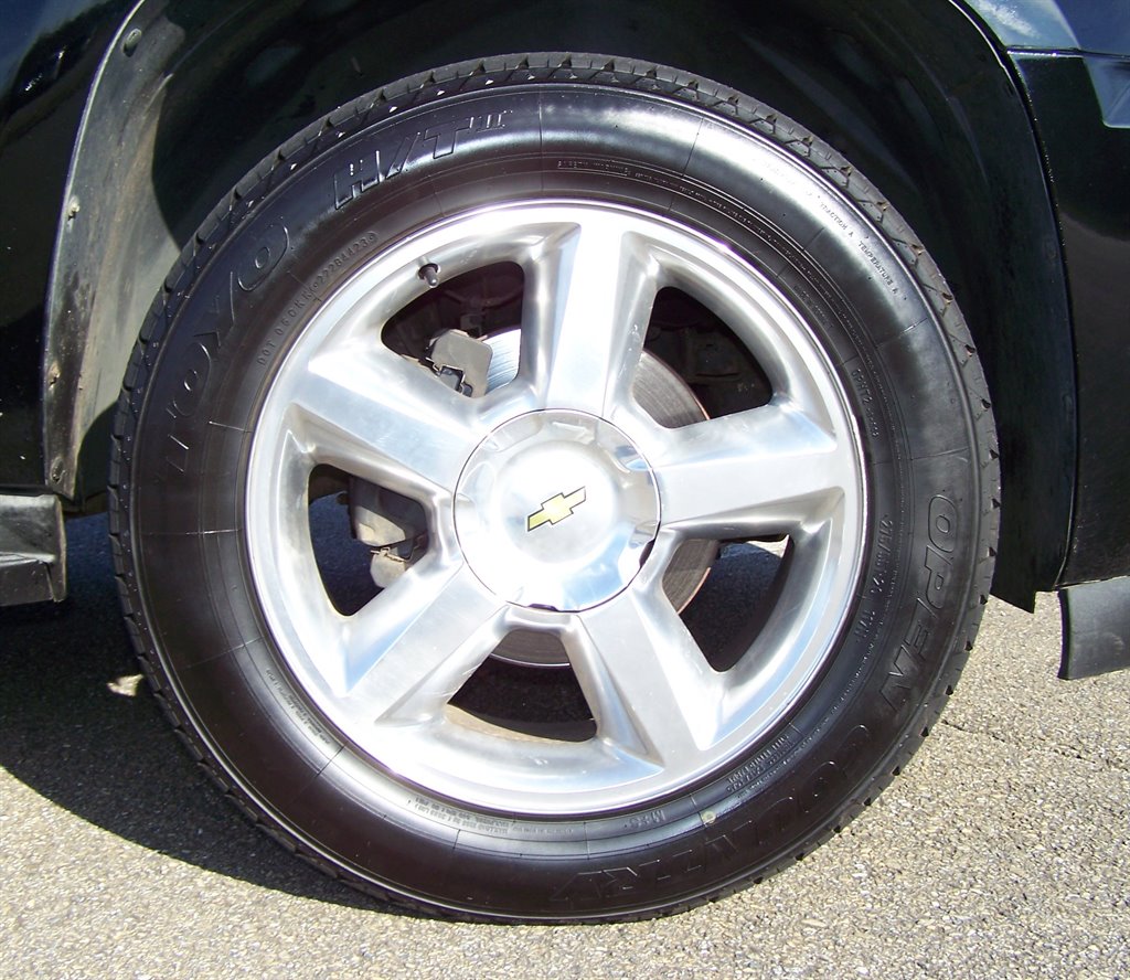 2011 Chevrolet Tahoe - $10,490