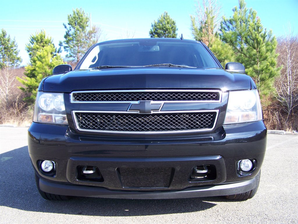 2011 Chevrolet Tahoe - $10,490