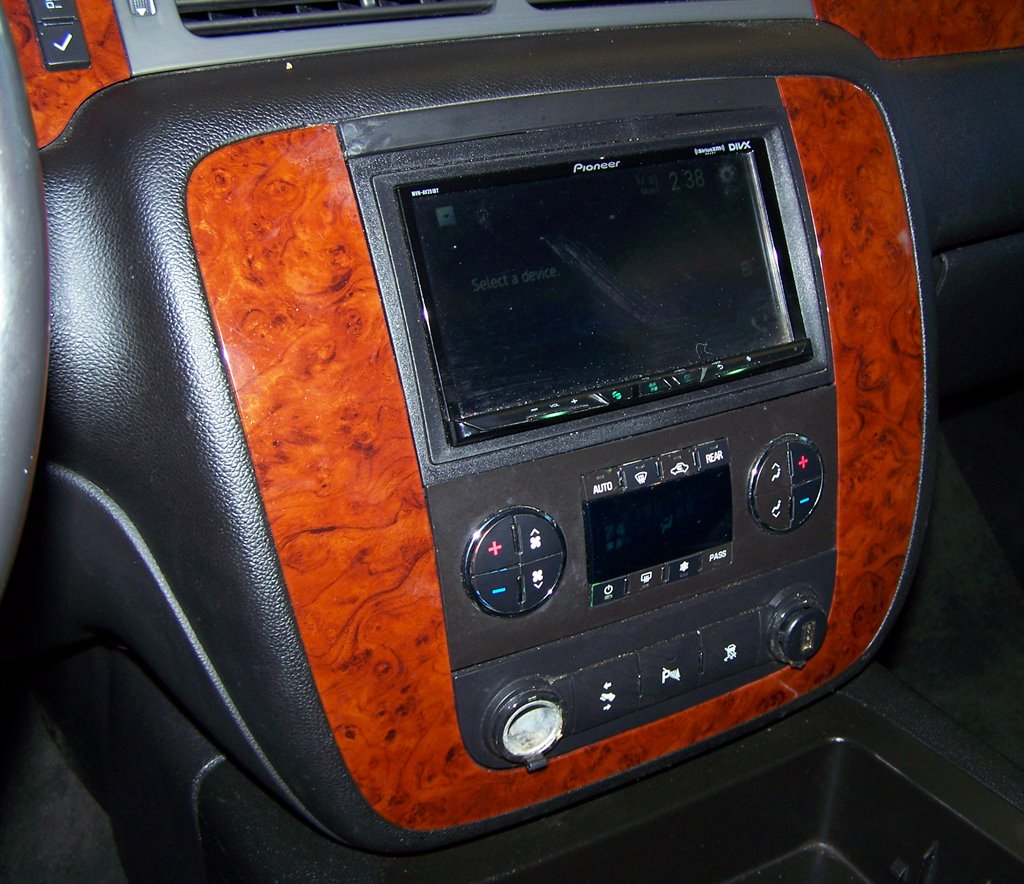 2011 Chevrolet Tahoe - $10,490