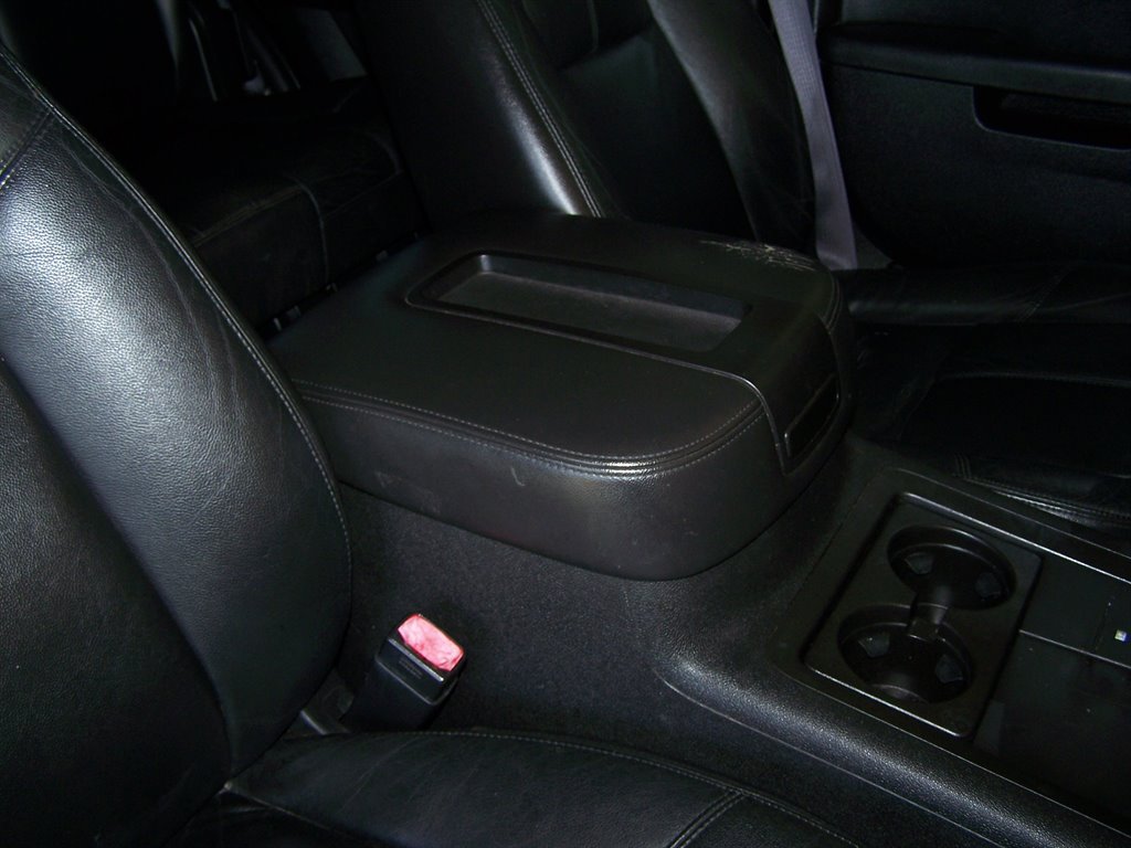 2011 Chevrolet Tahoe - $10,490