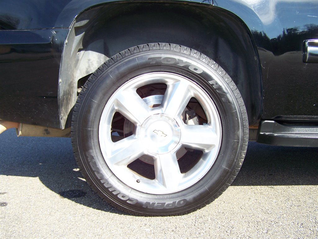 2011 Chevrolet Tahoe - $10,490