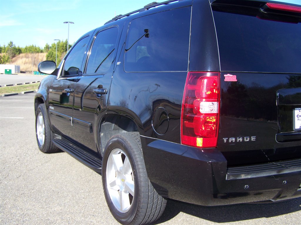 2011 Chevrolet Tahoe - $10,490