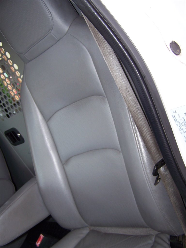 2010 Ford E-350 - $18,990