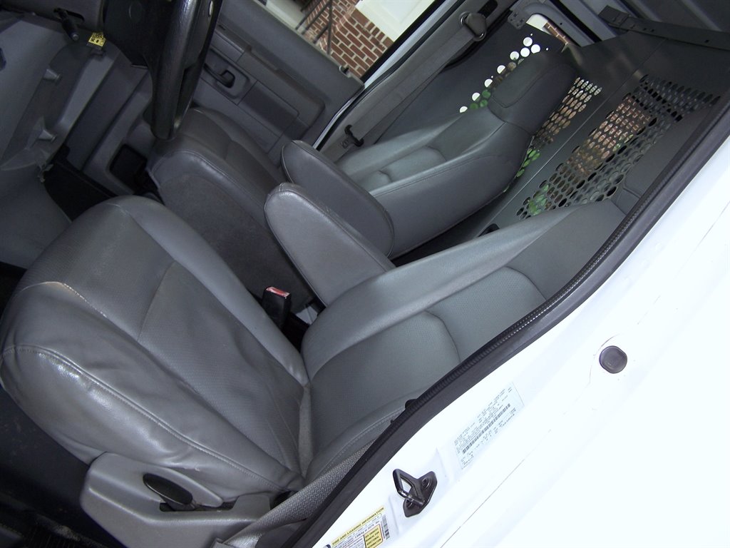 2010 Ford E-350 - $18,990