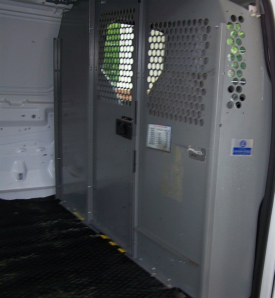 2010 Ford E-350 - $18,990