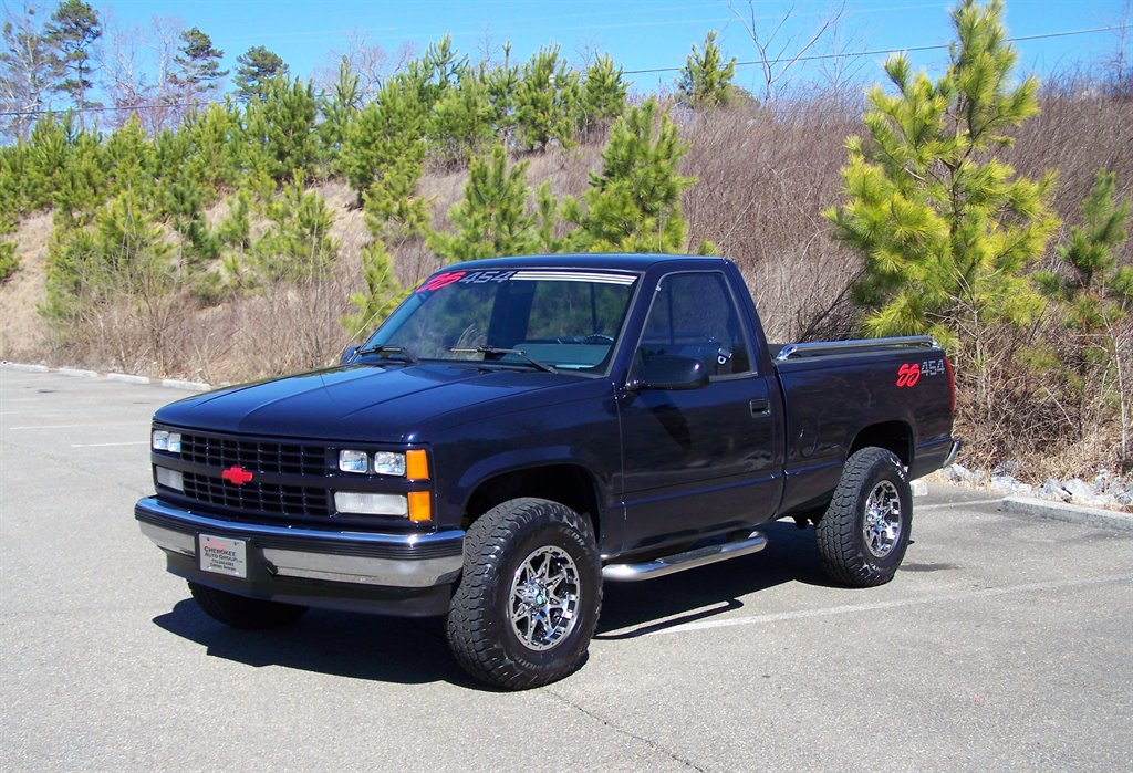 1988 Chevrolet RSX K1500 Cheyenne photo