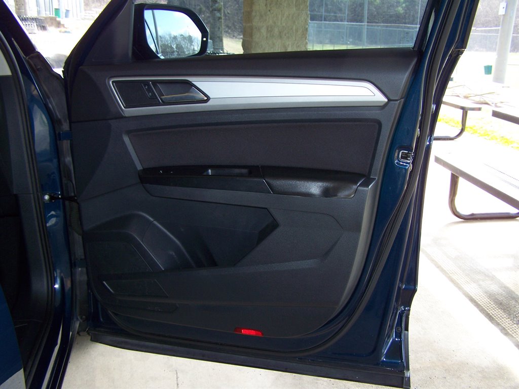 2021 Volkswagen Atlas - $18,890