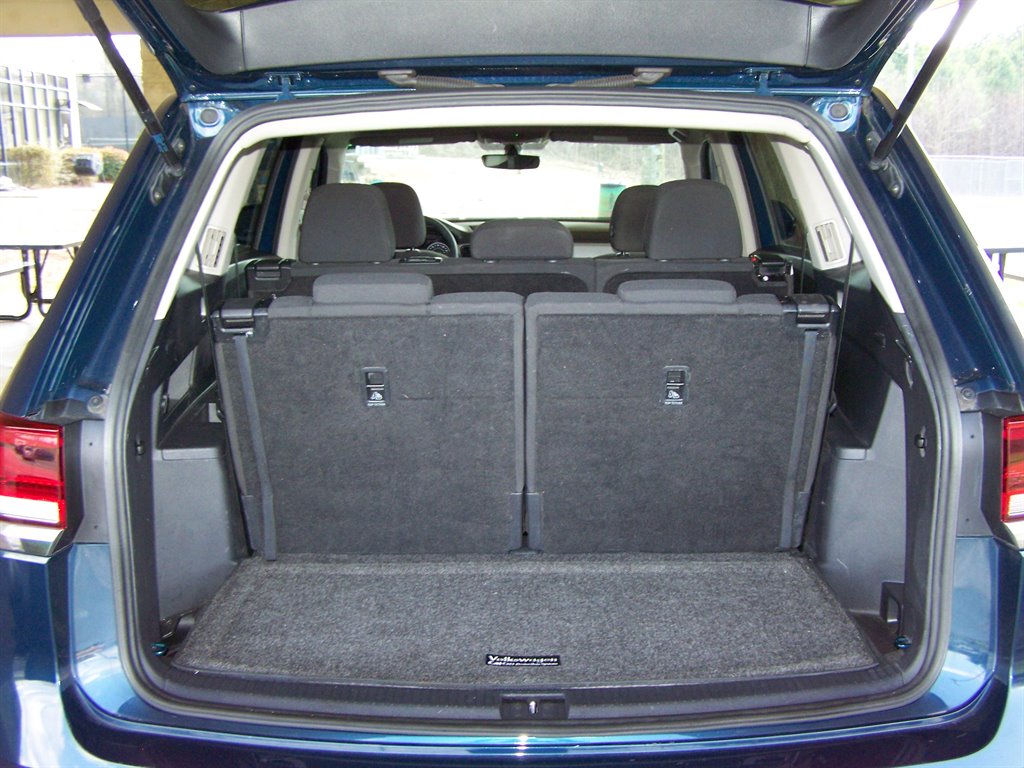 2021 Volkswagen Atlas - $18,890