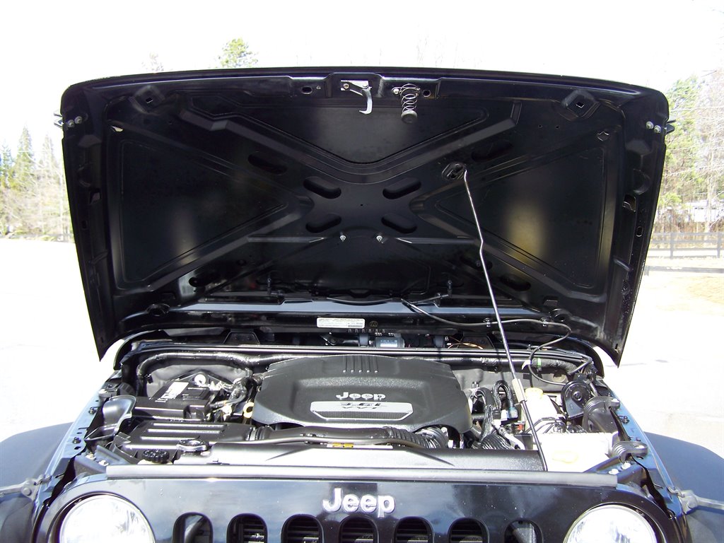 2013 Jeep Wrangler Sport photo