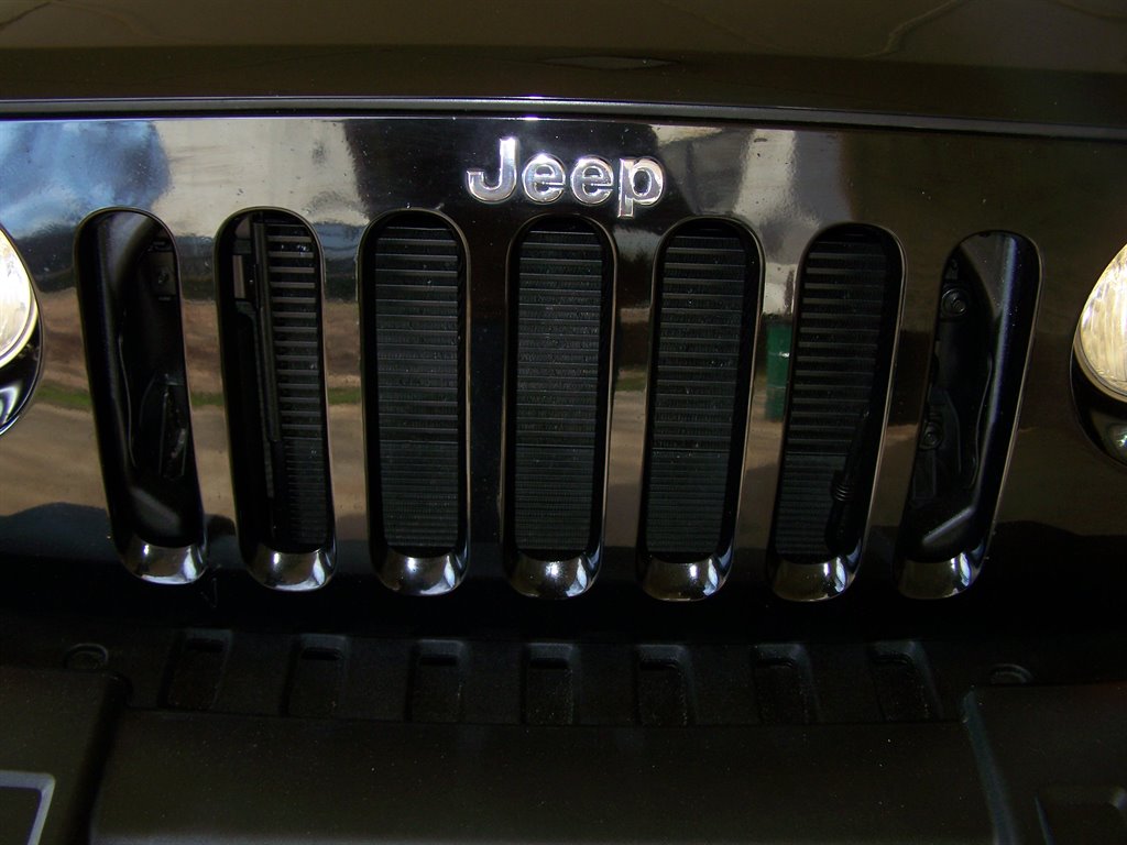 2013 Jeep Wrangler Sport photo