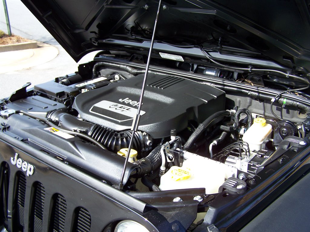 2013 Jeep Wrangler Sport photo