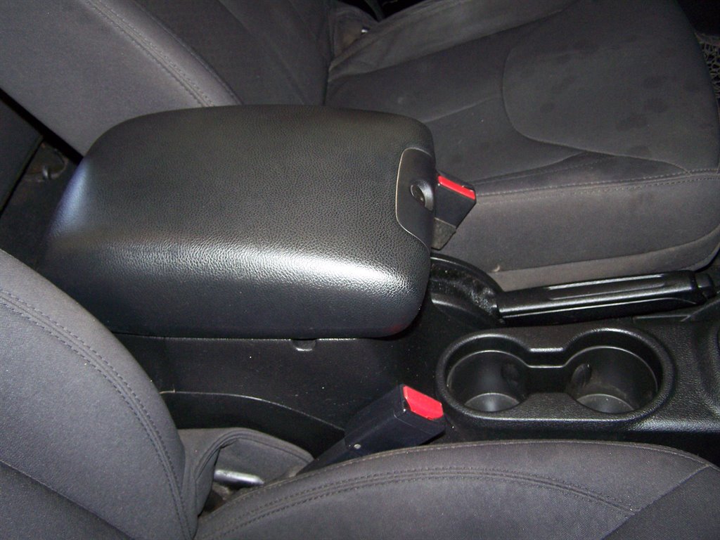 2013 Jeep Wrangler Sport photo