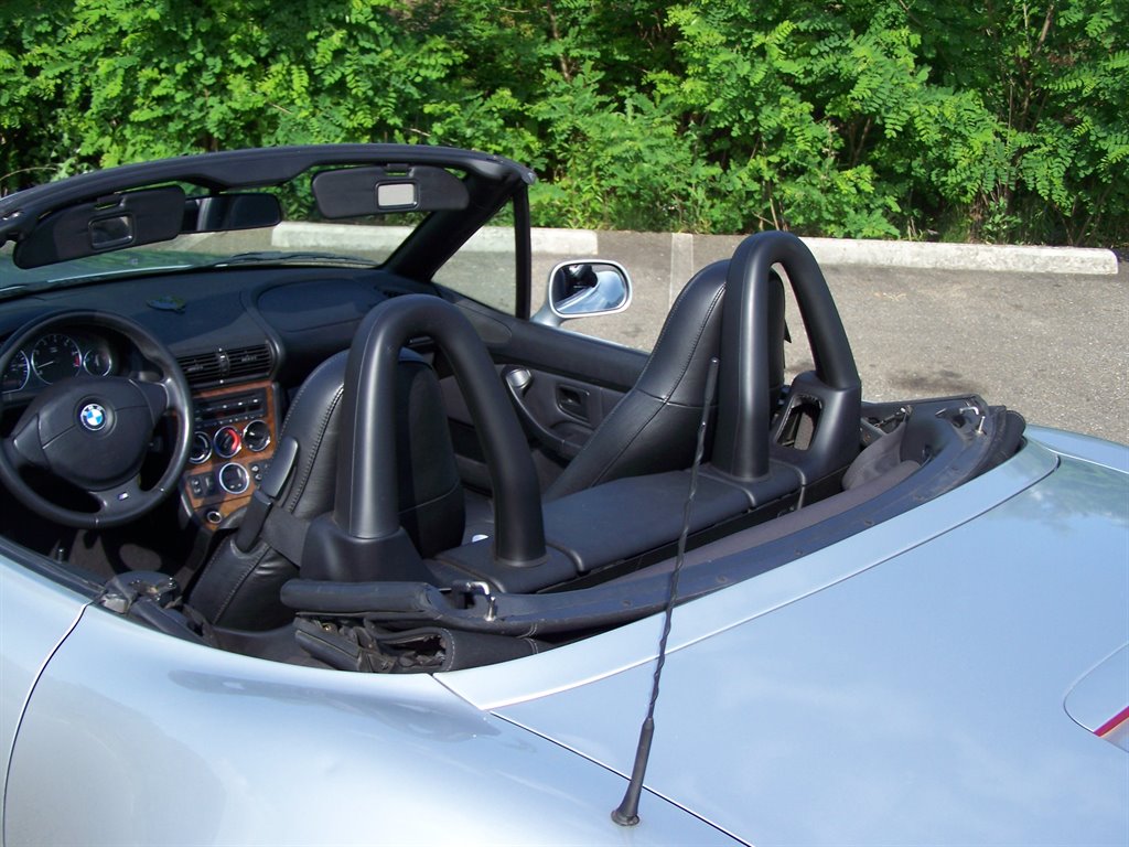2000 BMW Z3 - $11,890