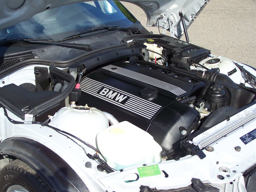 2000 BMW Z3 - $11,890