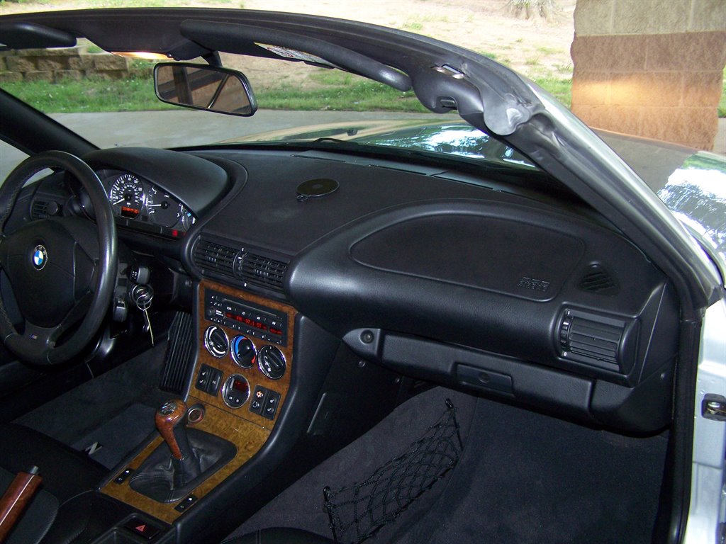 2000 BMW Z3 - $11,890