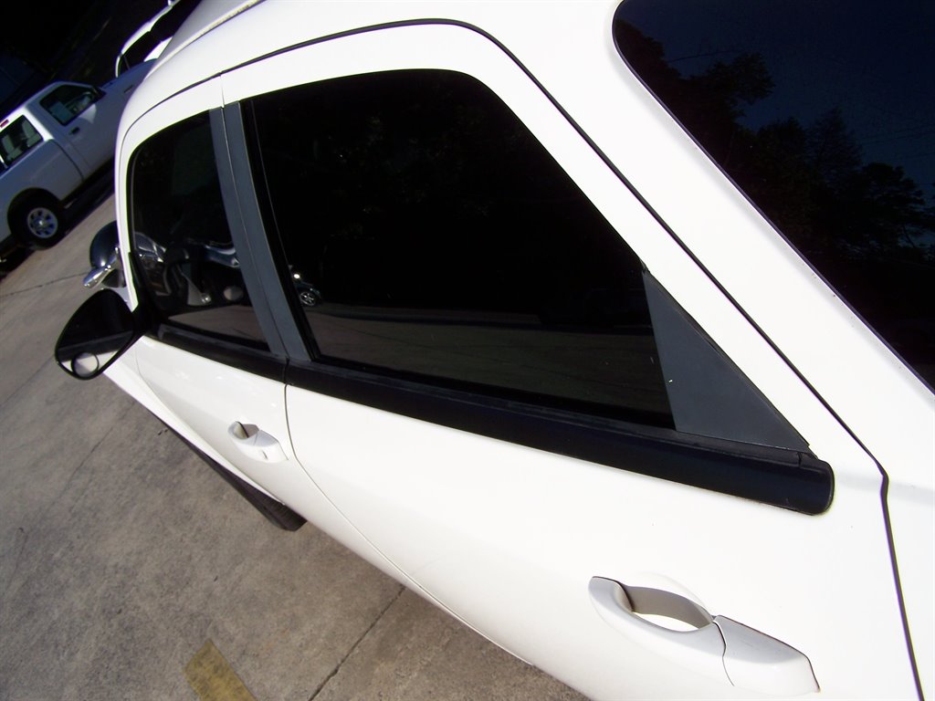 2008 Dodge Magnum - $18,890