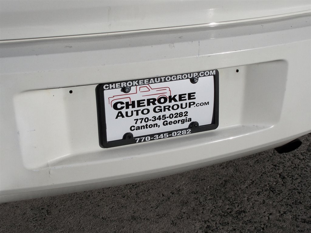 2008 Dodge Magnum - $18,890
