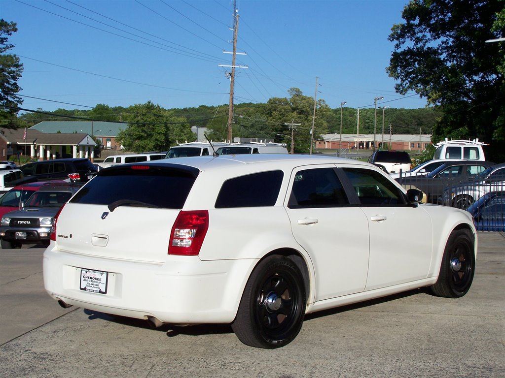2008 Dodge Magnum - $18,890