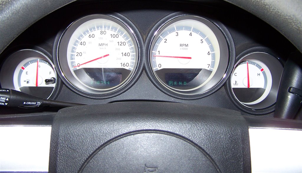 2008 Dodge Magnum - $18,890