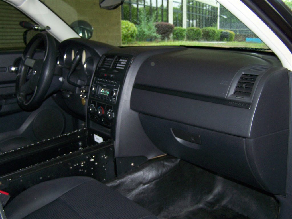 2010 Dodge Charger Police photo