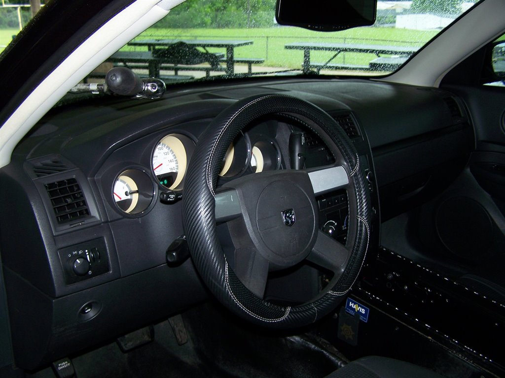 2010 Dodge Charger Police photo