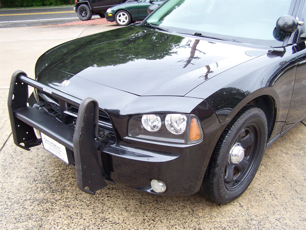 2010 Dodge Charger Police photo