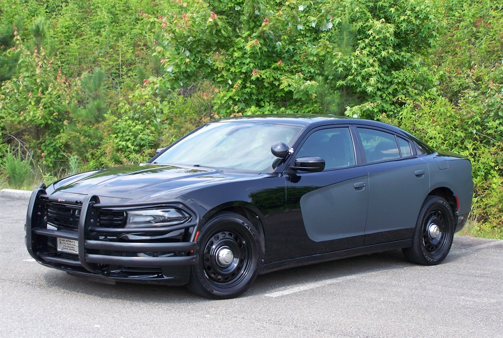 2019 Dodge Charger - $22,890