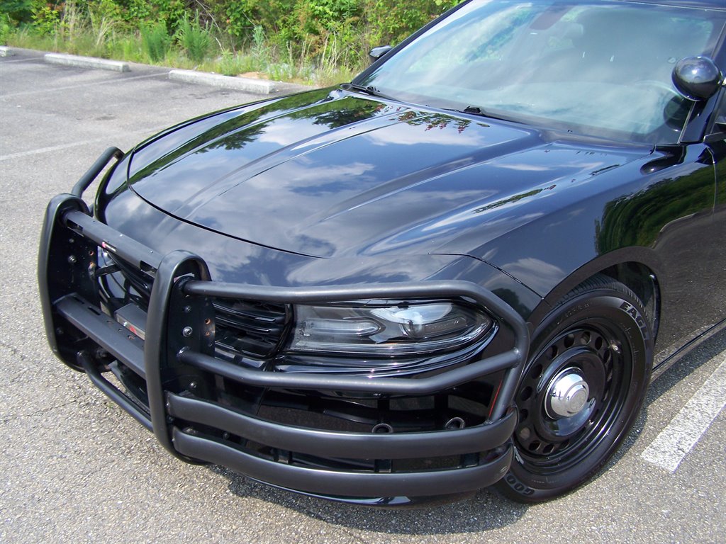 2019 Dodge Charger - $22,890